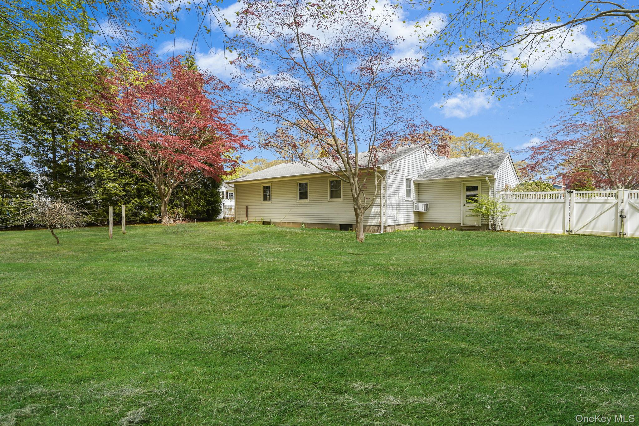 34 Oxbow Road Patchogue, NY 11772 - Photo 25 of 26