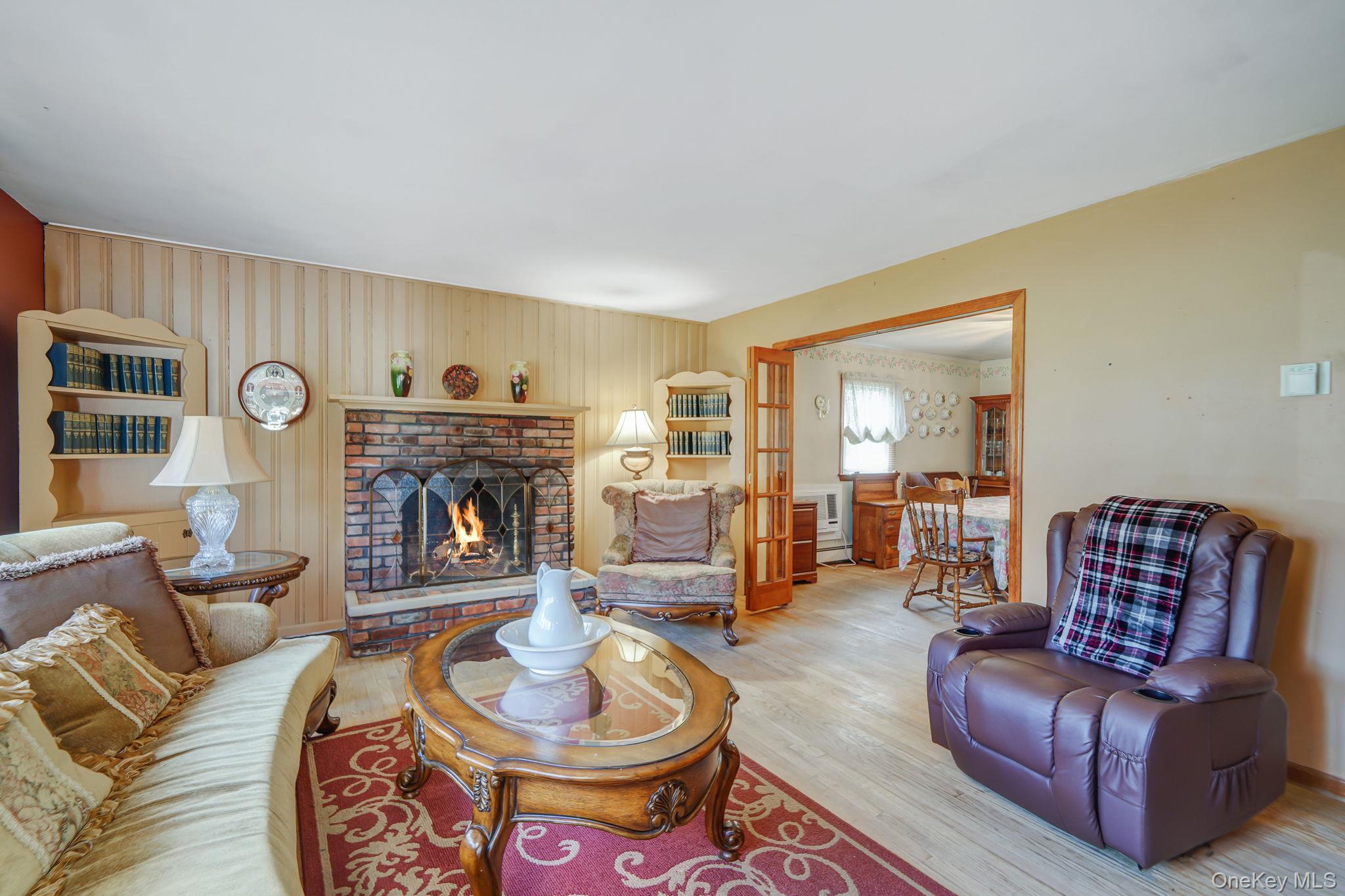 34 Oxbow Road Patchogue, NY 11772 - Photo 4 of 26
