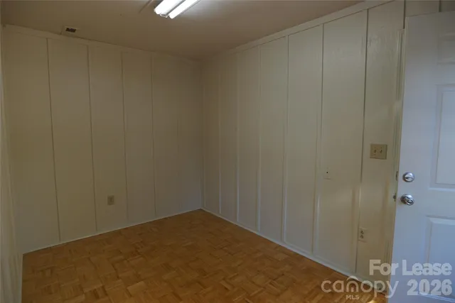 $850 | 1950 4th Street Northeast, Unit 6, Hickory, NC 28601