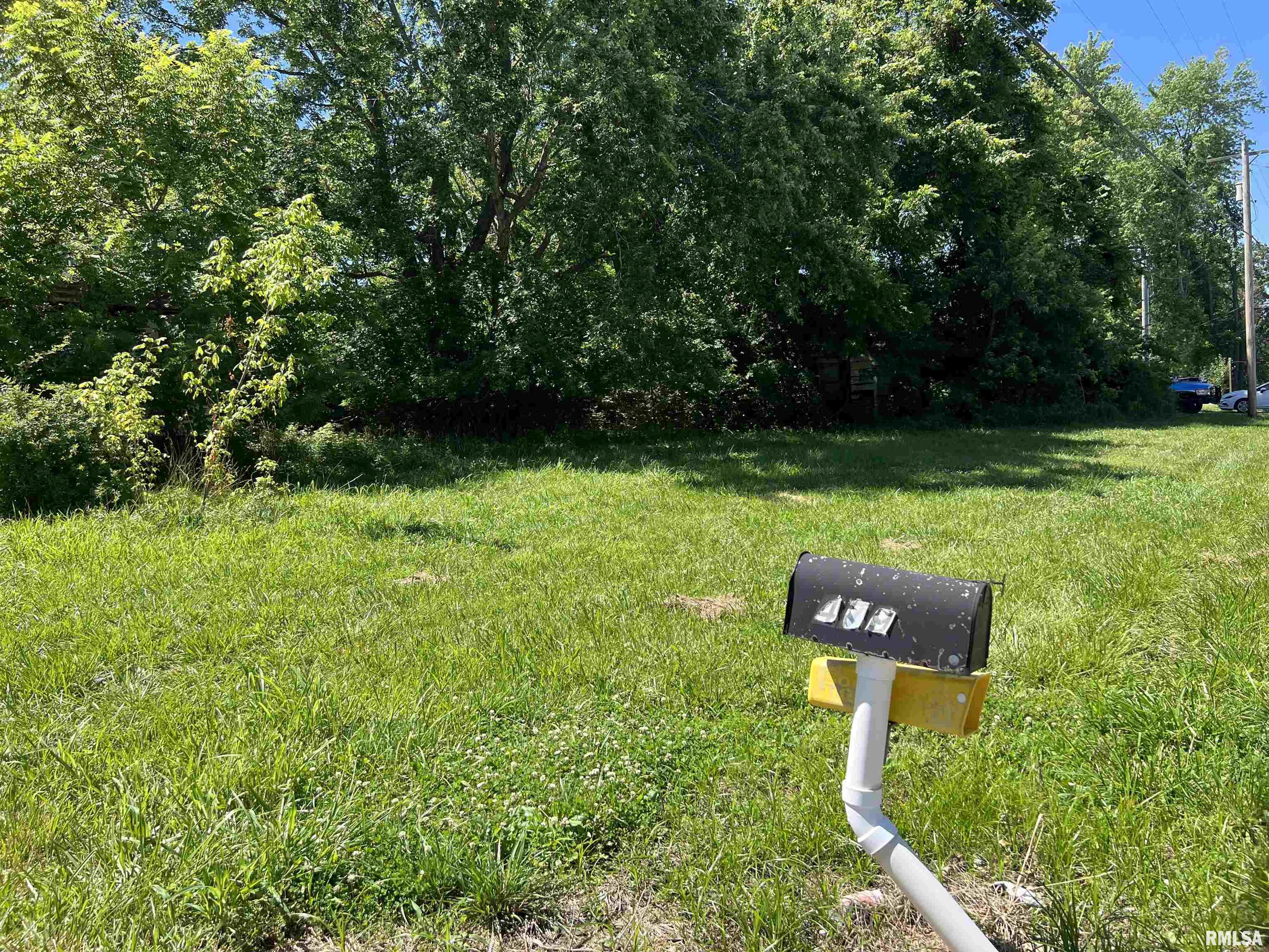 479 Warren Road Carbondale, IL 62901 - Photo 2 of 12 Gallery Image 2