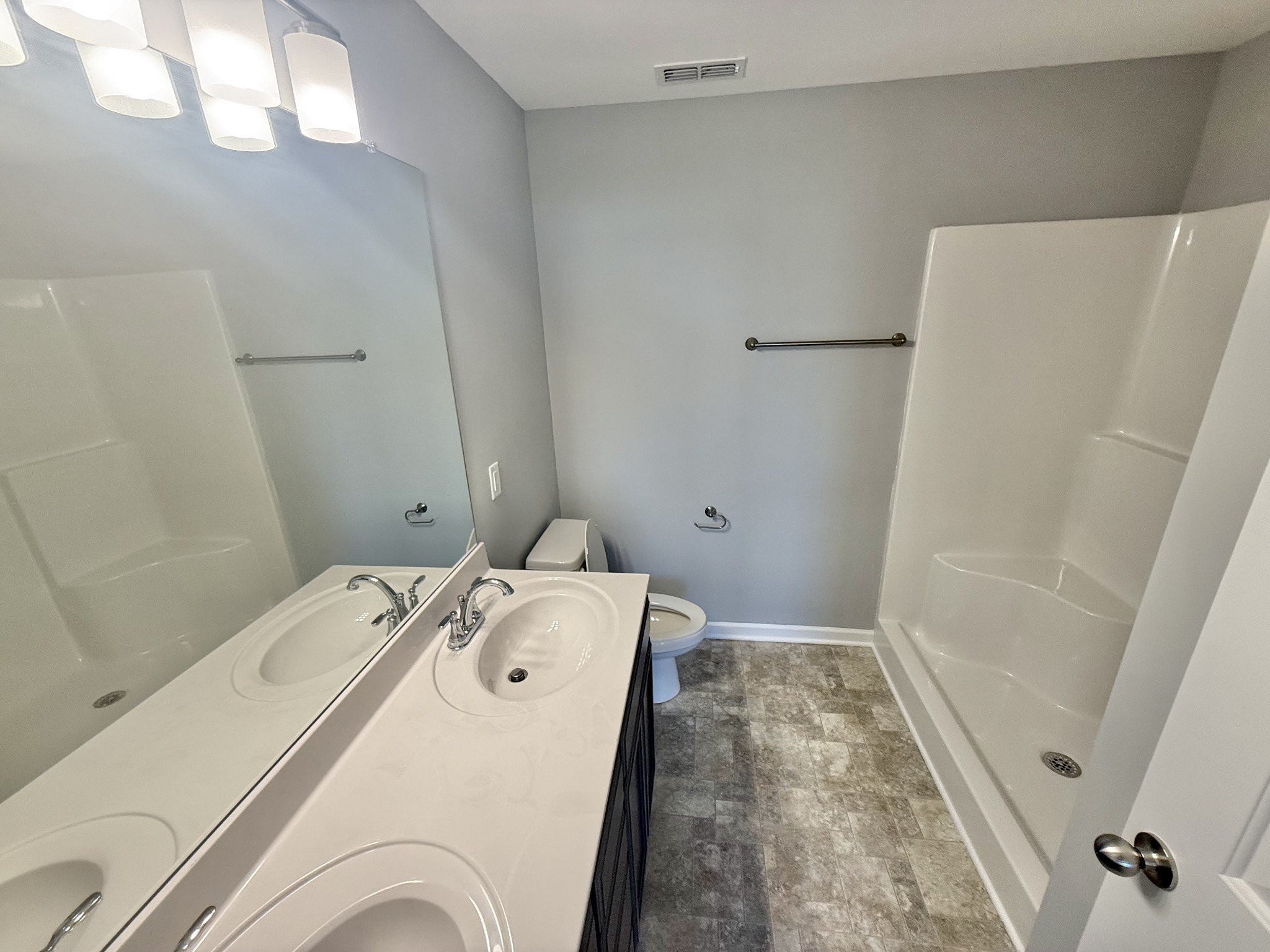 133 Stonehenge Circle Manchester, TN 37355 - Photo 7 of 10