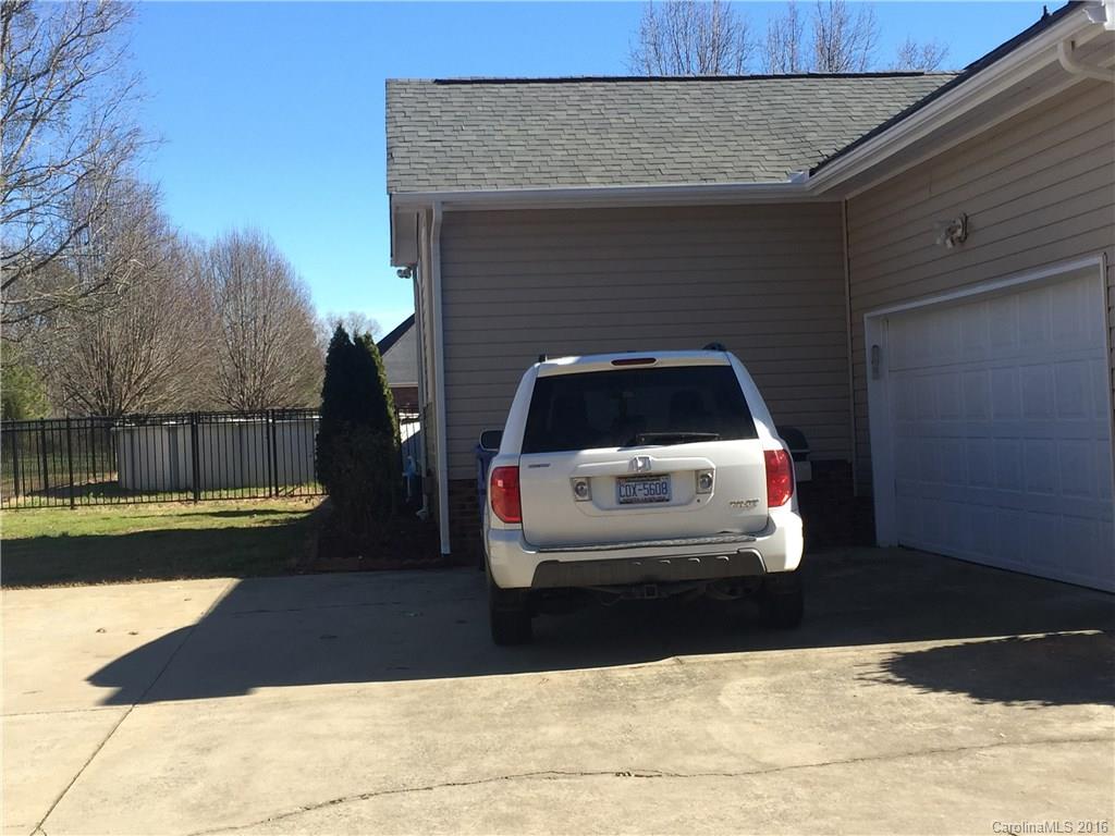 5204 Goldmine Road Monroe, NC 28110 - Photo 4 of 20 Gallery Image 4