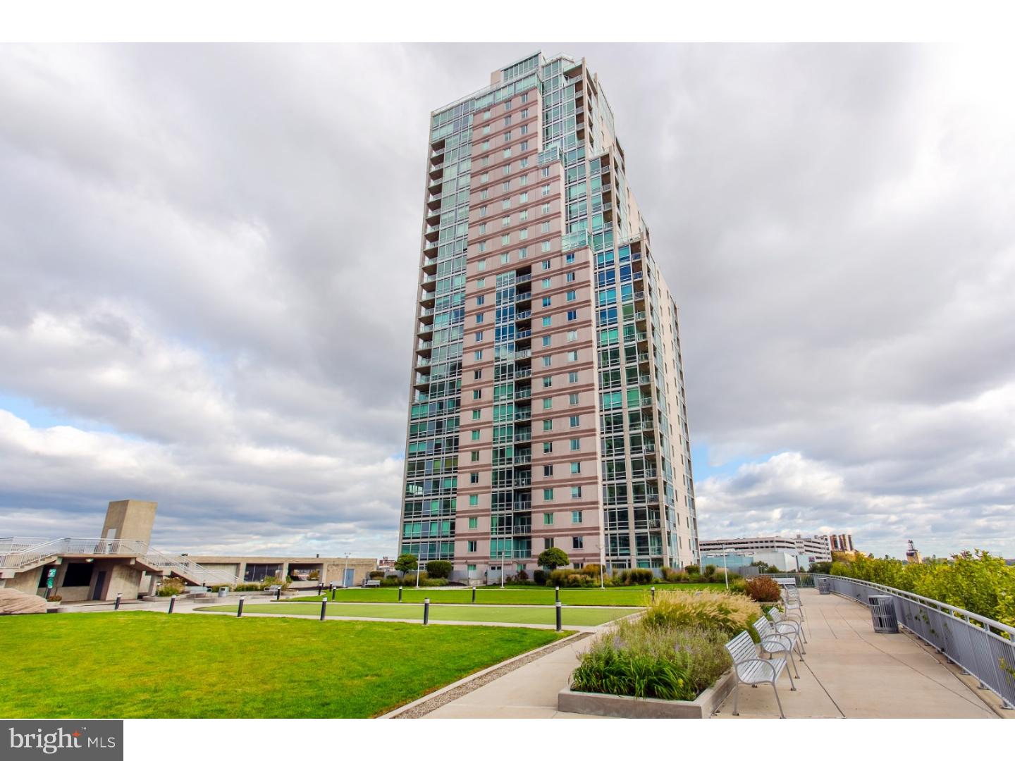 901 North Penn Street, Unit R1506 Philadelphia, PA 19123 - Photo 1 of 25 Gallery Image 1