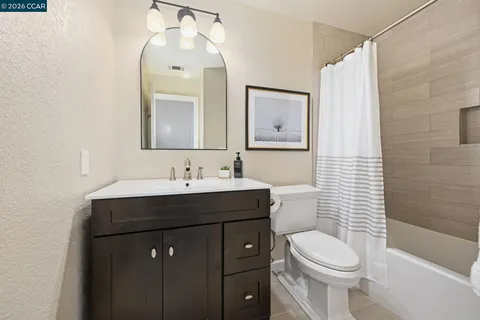 $1,525,000 | 211 Monte Carlo Way, Danville, CA 94506