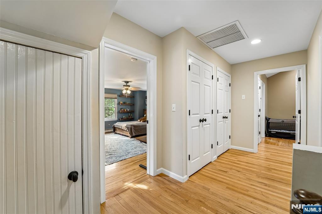 58 Powell Road Allendale, NJ 07401 - Photo 23 of 33 Gallery Image 23