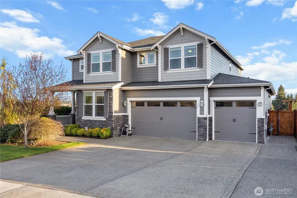 $1,195,000 | 13802 111th St Court East, Puyallup, WA 98374