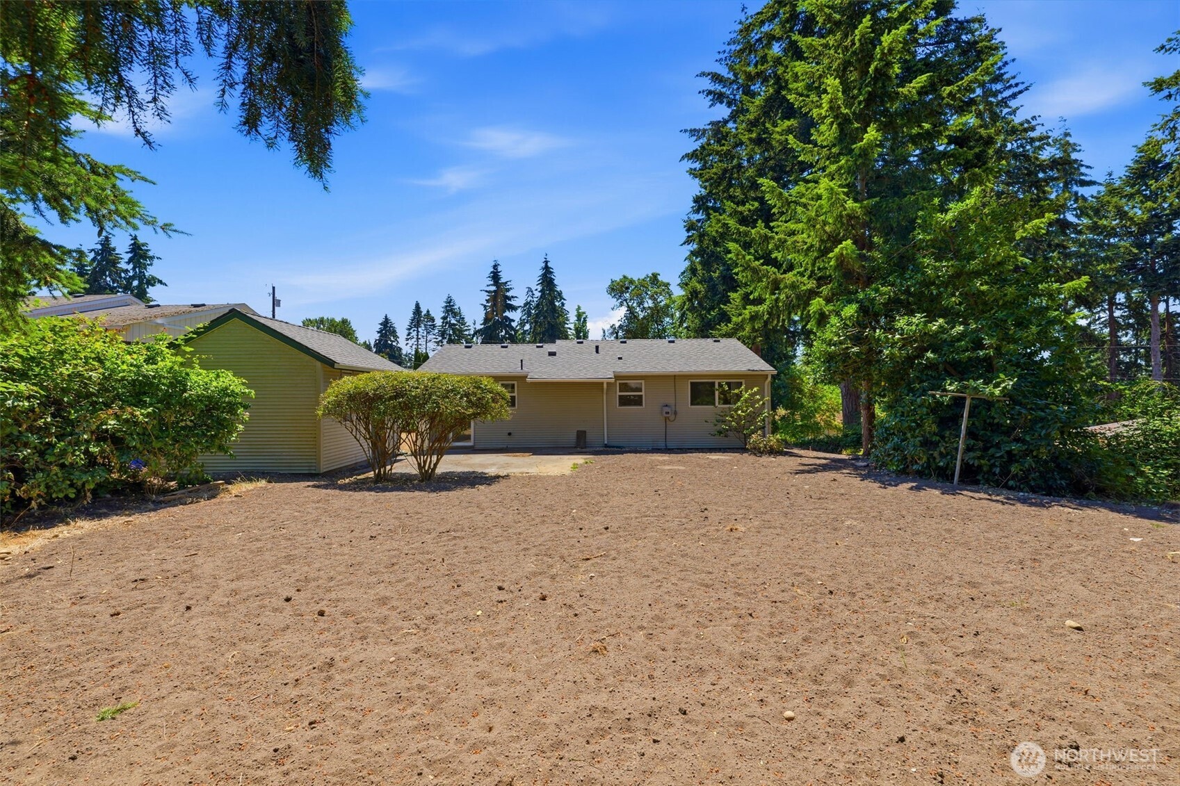 842 Southwest 305th Street Federal Way, WA 98023 - Photo 29 of 35