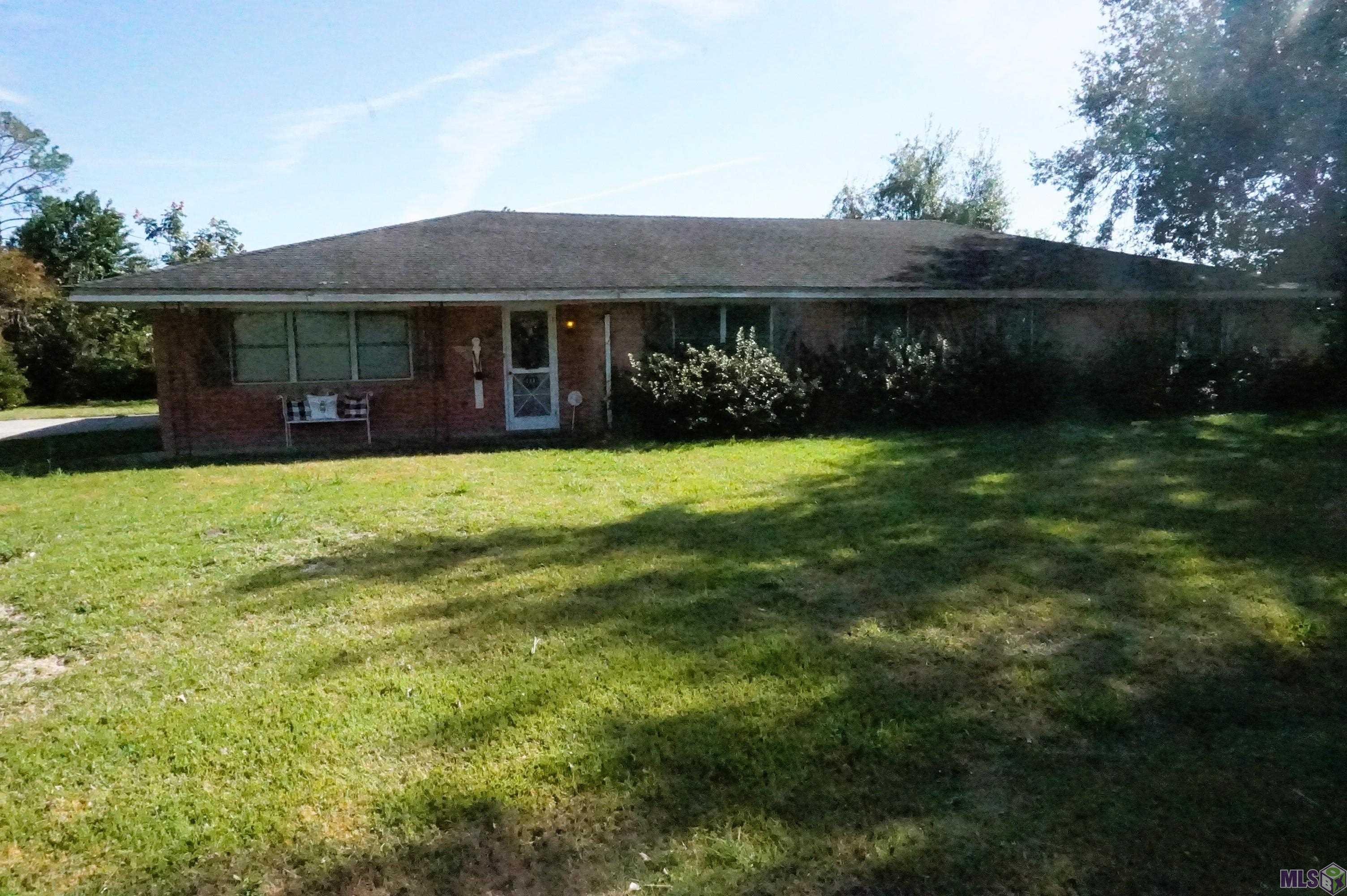 111 Guidry Lane Raceland, LA 70394 - Photo 1 of 10