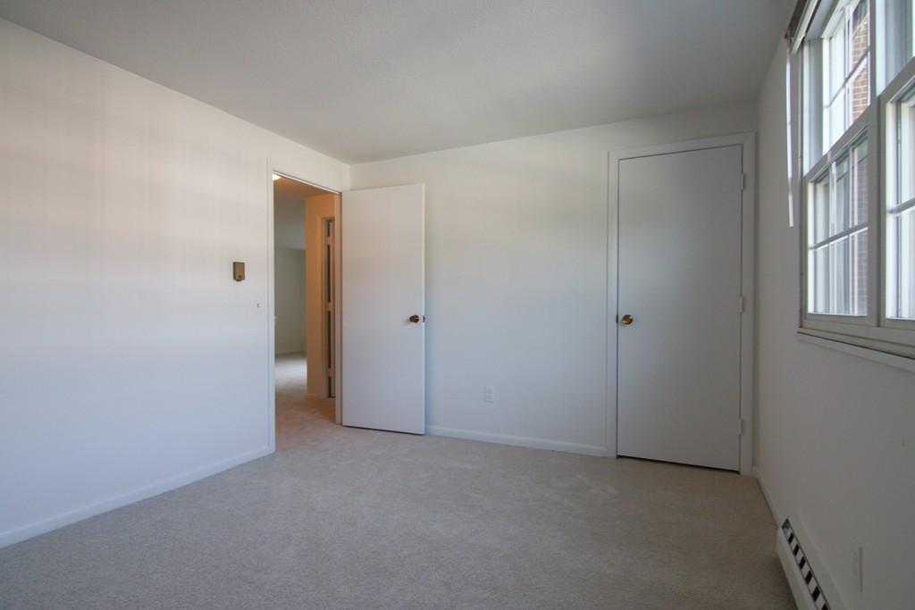 77 Leonard Road, Unit 77 Boxborough, MA 01719 - Photo 8 of 13