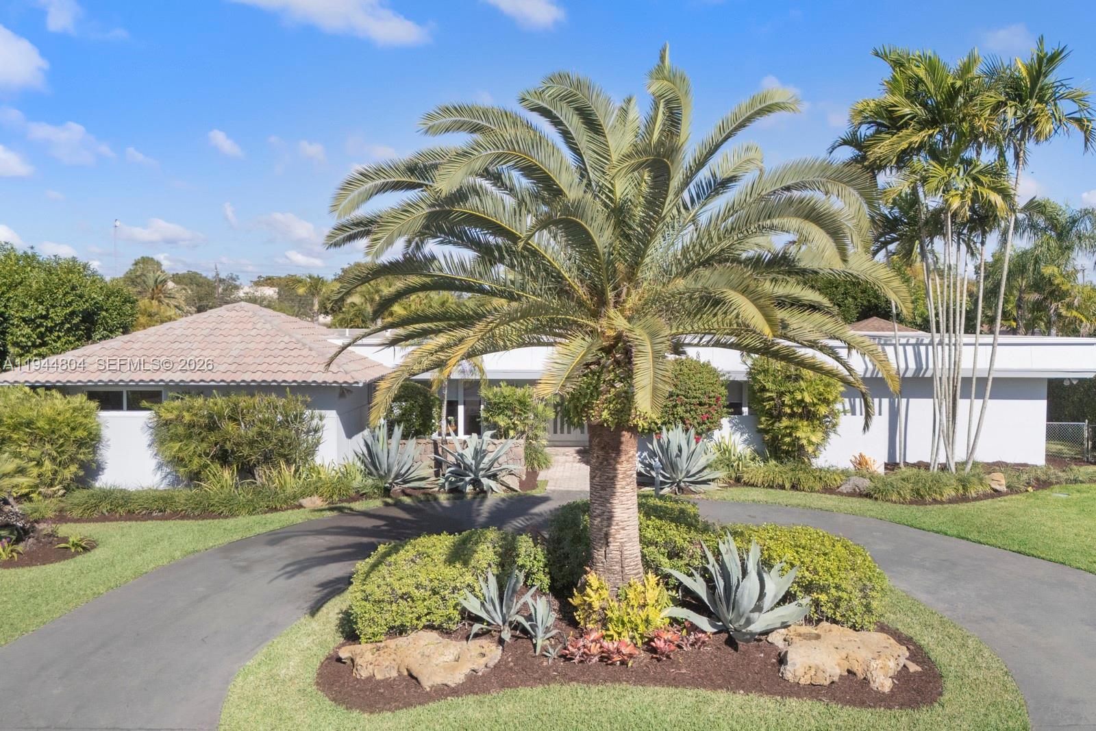 10281 Southwest 125th Street Miami, FL 33176 - Photo 1 of 45 a view of a yard with plants