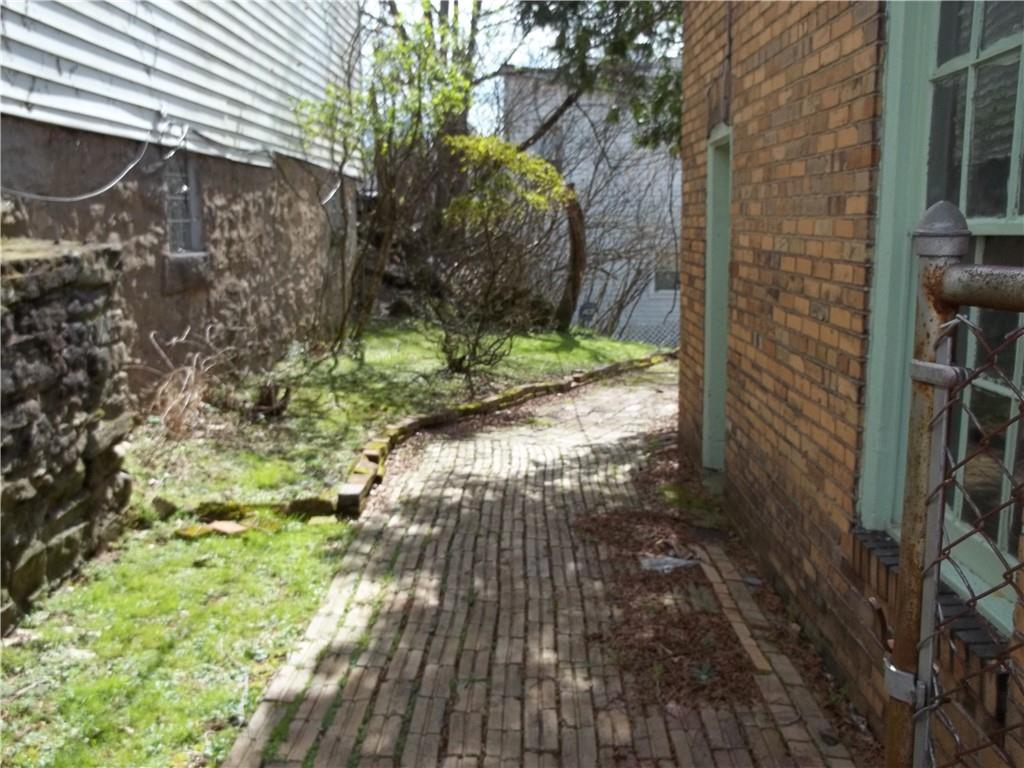 129 Mitchell Street Pittsburgh, PA 15212 - Photo 25 of 30 Gallery Image 25
