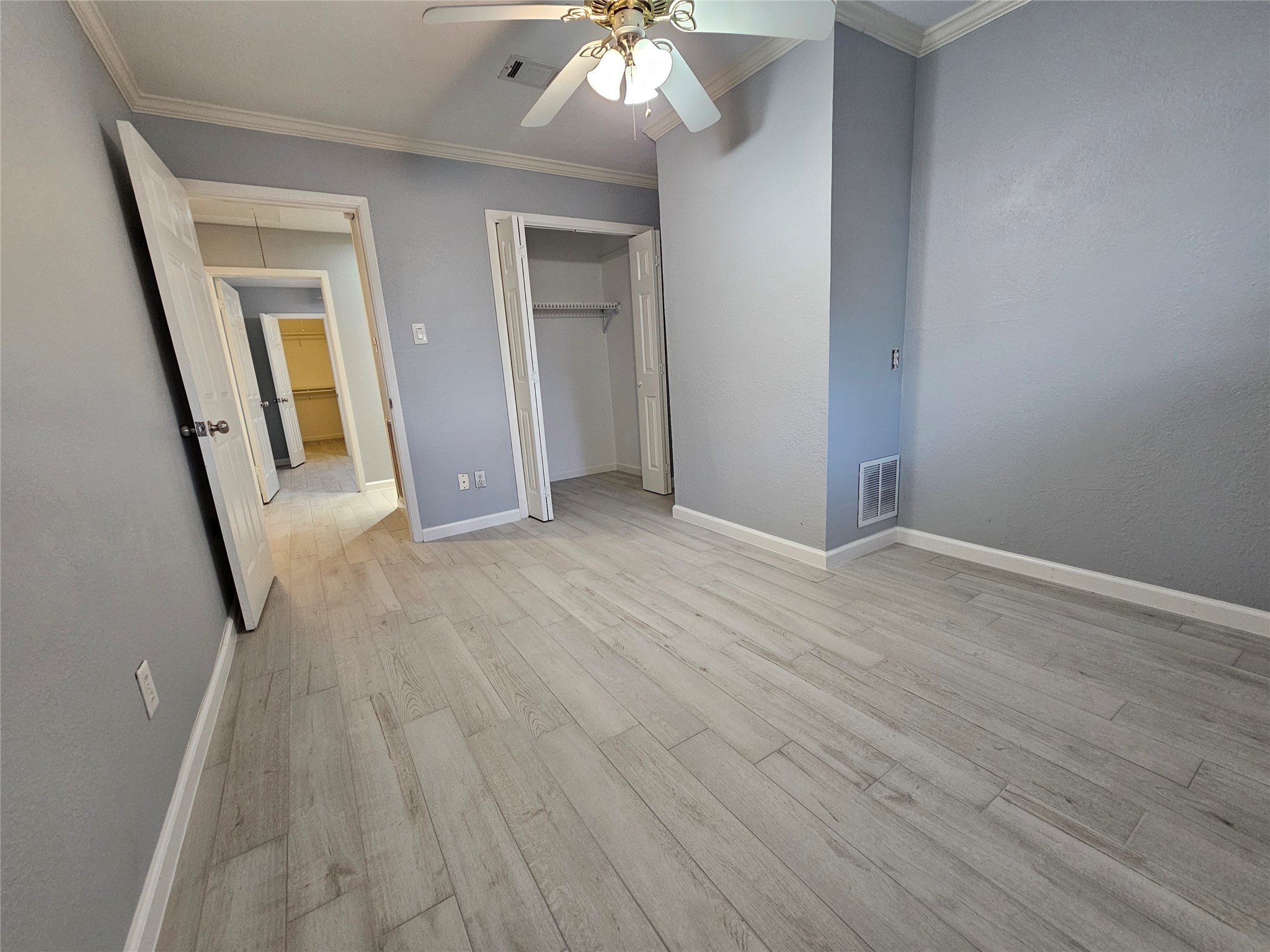 2502 Knoll Street Houston, TX 77080 - Photo 25 of 38