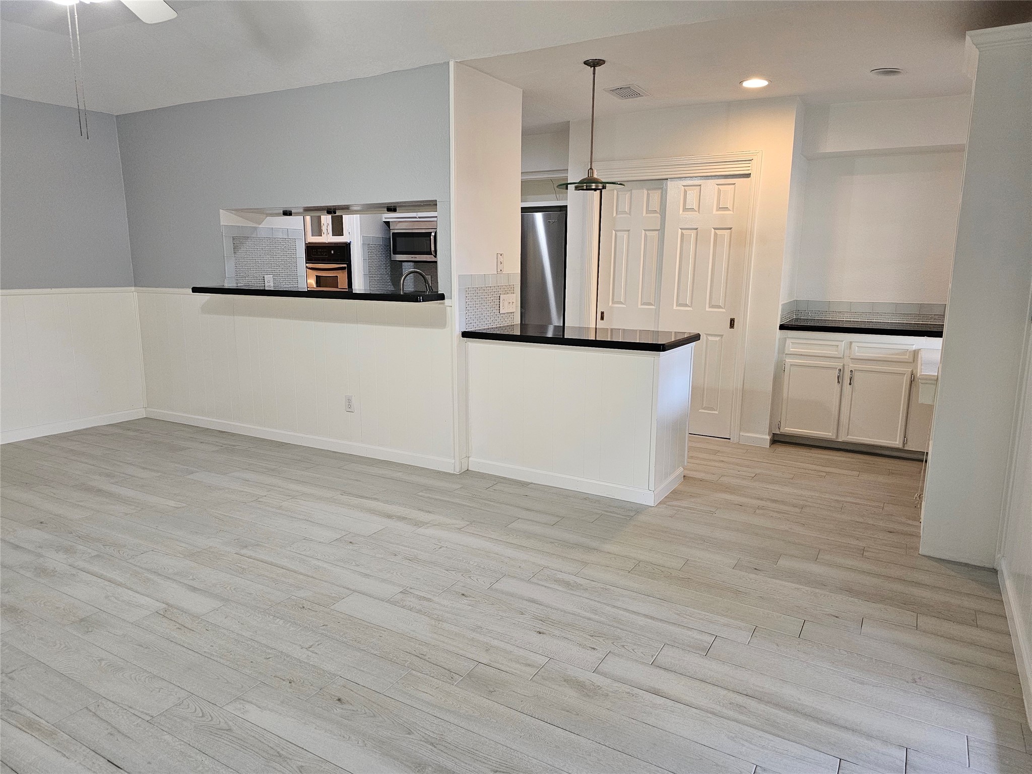 2502 Knoll Street Houston, TX 77080 - Photo 9 of 38