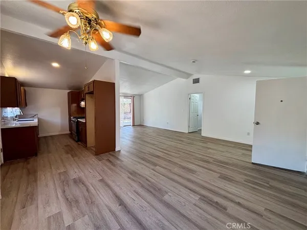 $3,200 | 8842 Mentone Place, Riverside, CA 92503