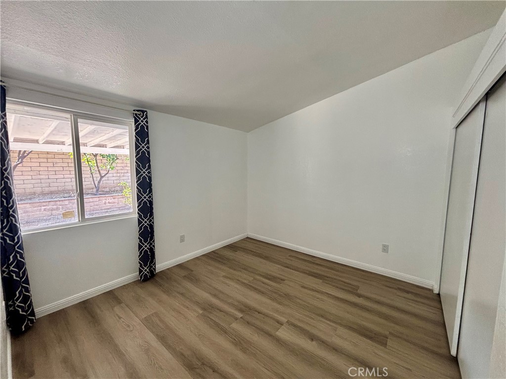 8842 Mentone Place Riverside, CA 92503 - Photo 10 of 15