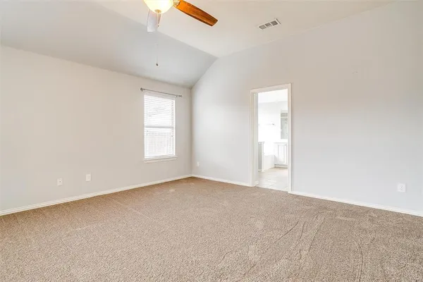 $2,150 | 1721 Castle Creek Drive, Little Elm, TX 75068