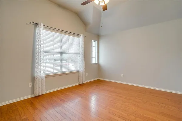 $2,150 | 1721 Castle Creek Drive, Little Elm, TX 75068