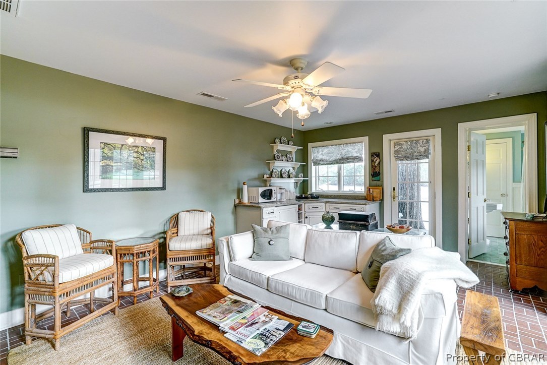 322 Lucom Point Drive Reedville, VA 22539 - Photo 27 of 28 Gallery Image 27