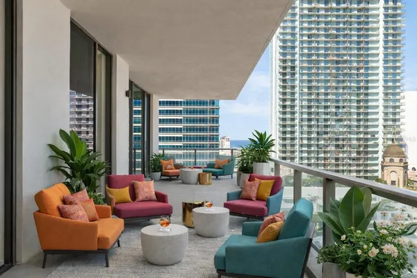 $11,000 | 275 1st Avenue South, Unit 1202, St. Petersburg, FL 33701