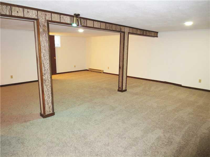 879 Freeport Road Freeport, PA 16229 - Photo 16 of 23 Family Room.