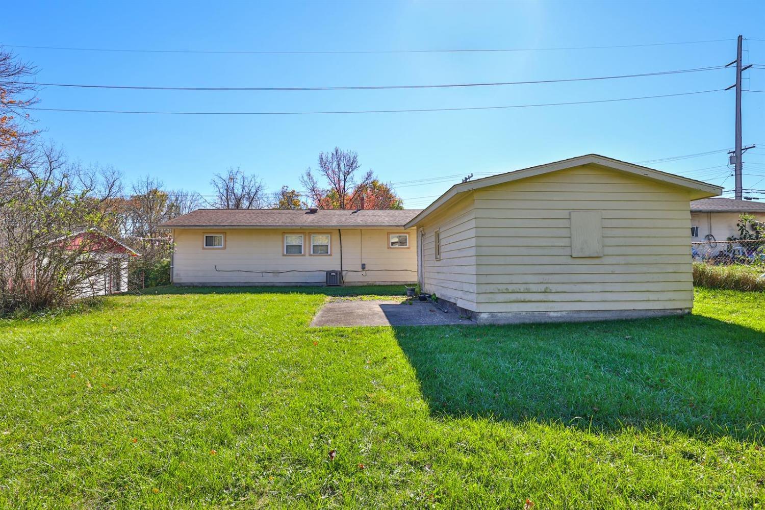 2542 Adams Road Cincinnati, OH 45231 - Photo 23 of 24
