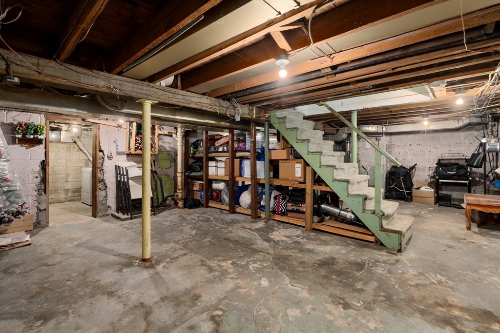 423 Tiffany Street Springfield, MA 01108 - Photo 25 of 37 Gallery Image 25