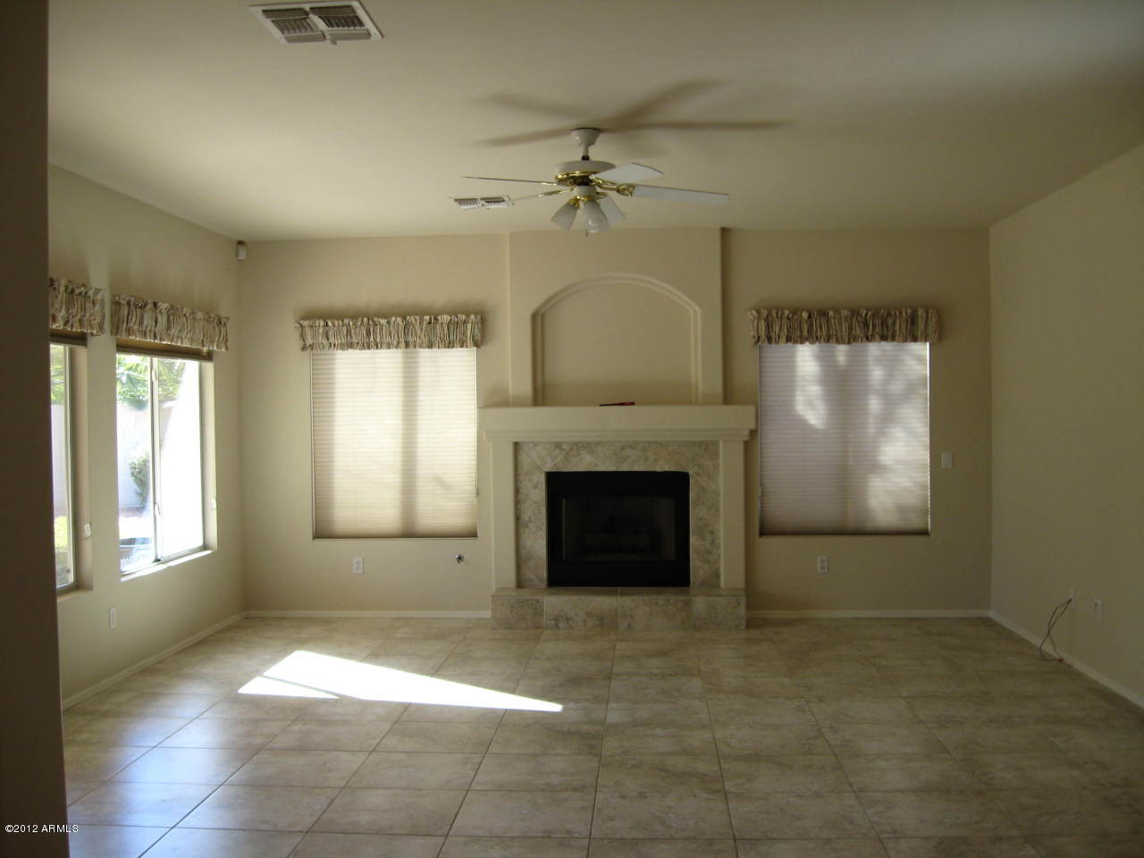 2187 East Victor Road Gilbert, AZ 85296 - Photo 17 of 32 Huge Family Room