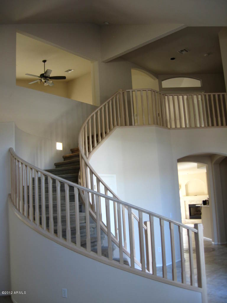 2187 East Victor Road Gilbert, AZ 85296 - Photo 8 of 32 Huge Landing w/open Loft