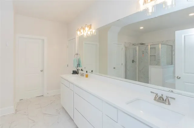 $589,000 | 333 Carriage Hl Drive, Easley, SC 29642