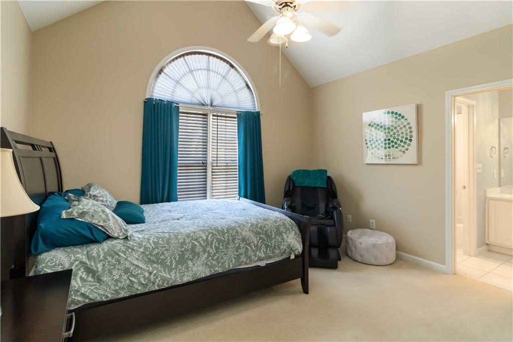 2450 Vivian Circle Decatur, GA 30030 - Photo 15 of 33