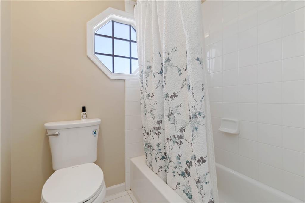 2450 Vivian Circle Decatur, GA 30030 - Photo 17 of 33