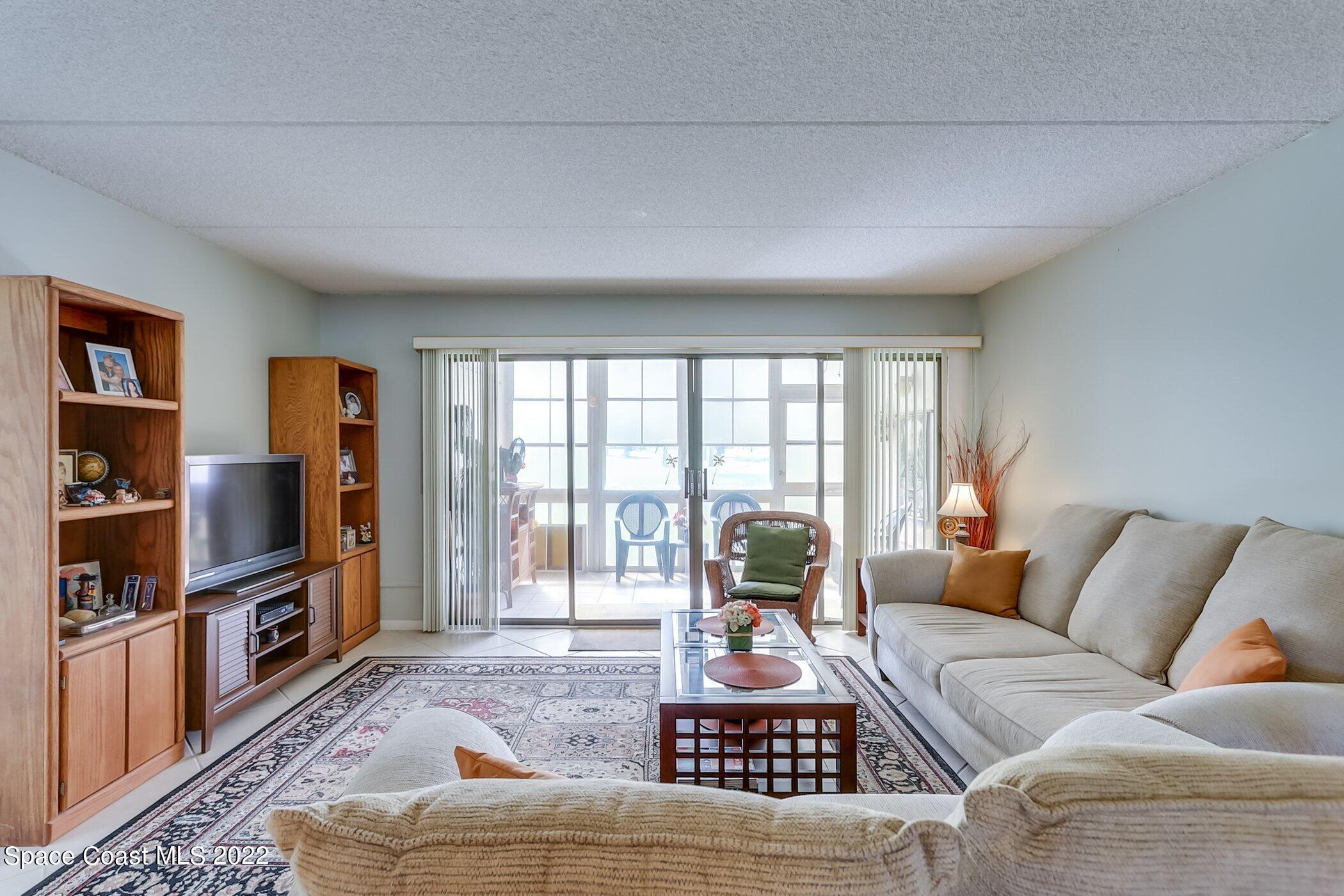 2727 North Wickham Road, Unit 10103 Melbourne, FL 32935 - Photo 16 of 46 Living room