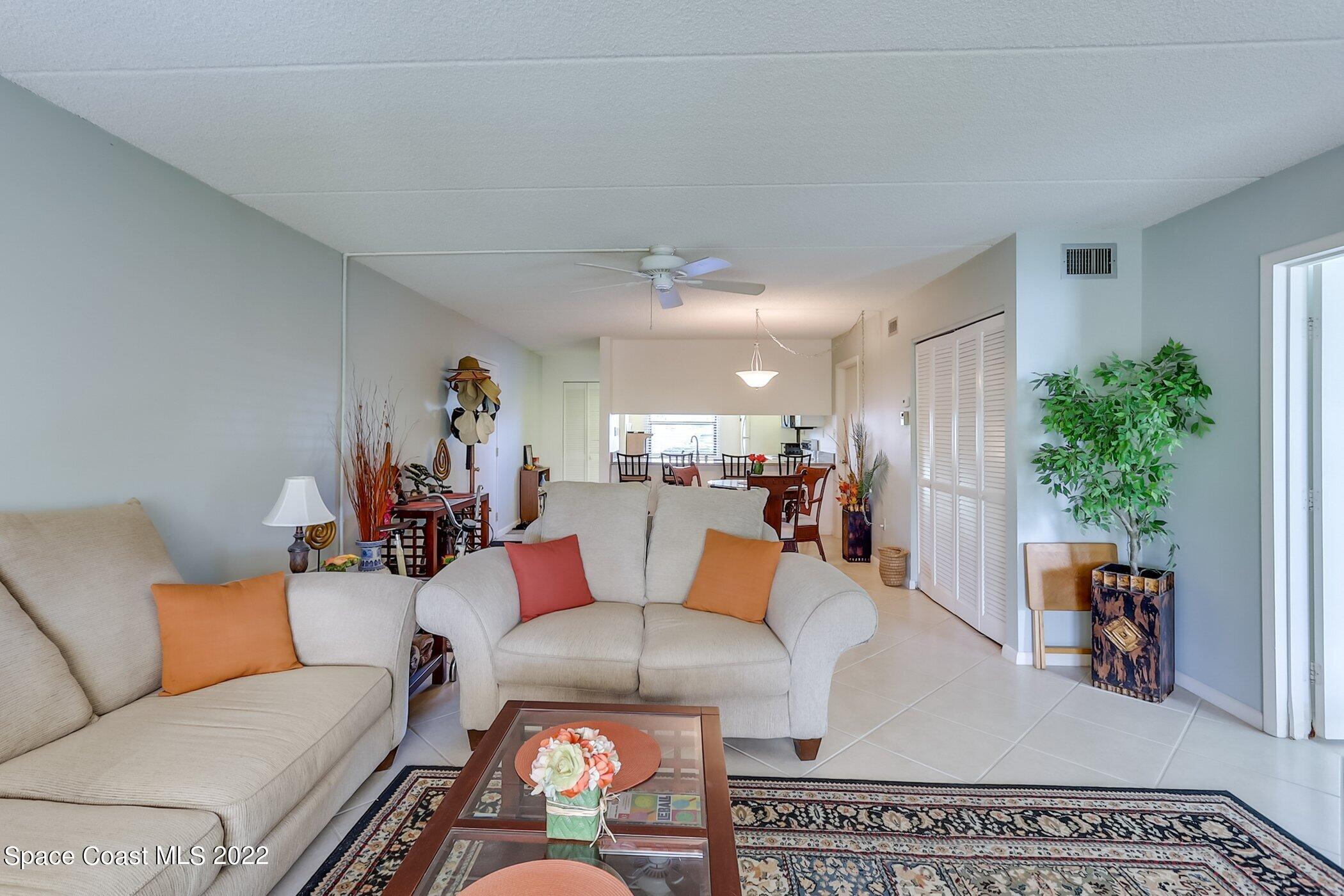 2727 North Wickham Road, Unit 10103 Melbourne, FL 32935 - Photo 19 of 46 Living room