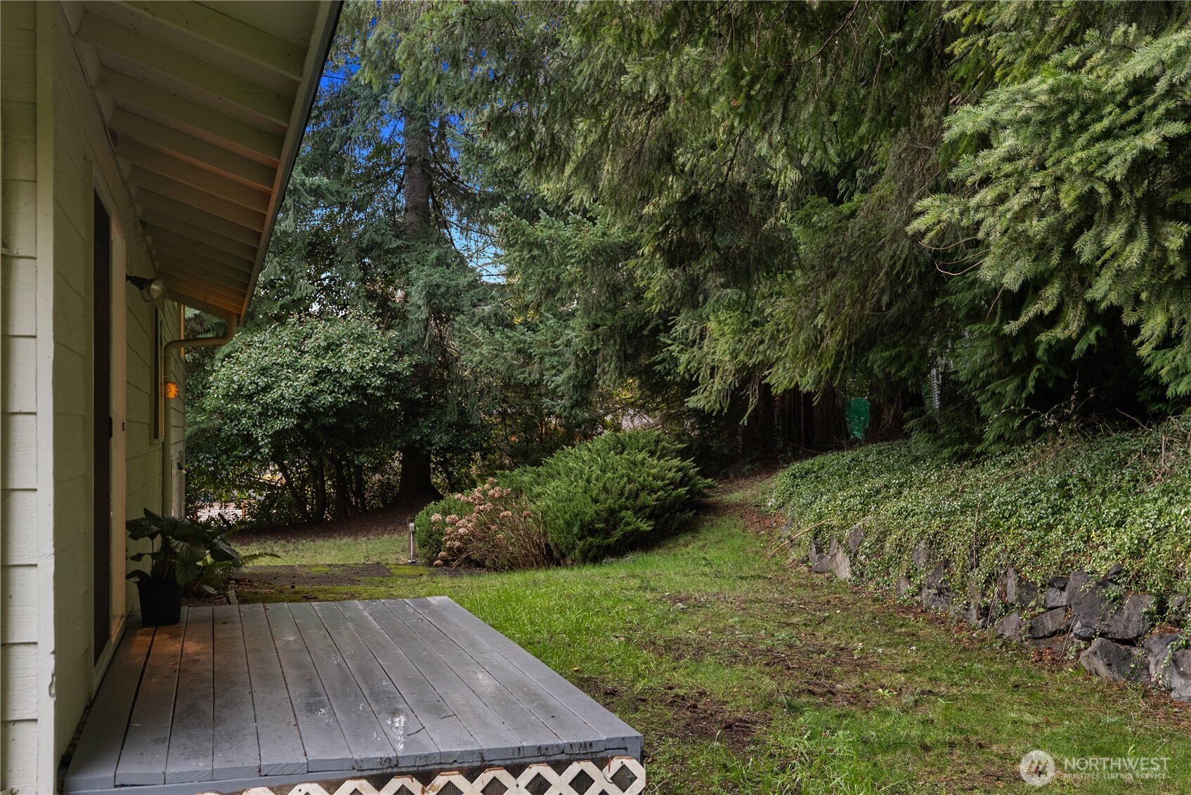 15618 Southeast 174th Street Renton, WA 98058 - Photo 26 of 28 a view of backyard with green space