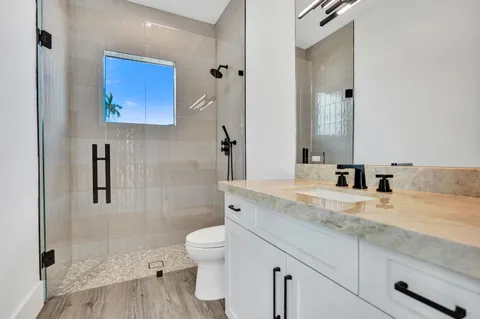 $2,499,000 | 4451 Northeast 27th Terrace, Lighthouse Point, FL 33064