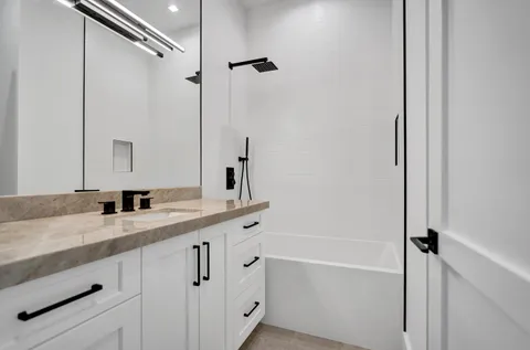 $2,499,000 | 4451 Northeast 27th Terrace, Lighthouse Point, FL 33064