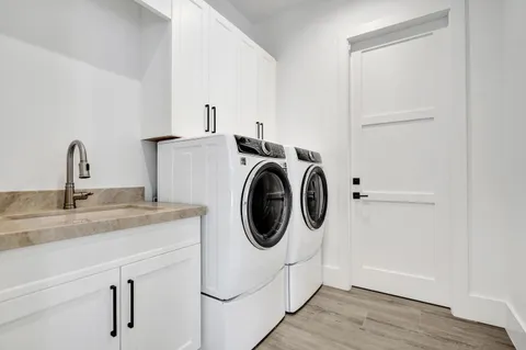 $2,499,000 | 4451 Northeast 27th Terrace, Lighthouse Point, FL 33064