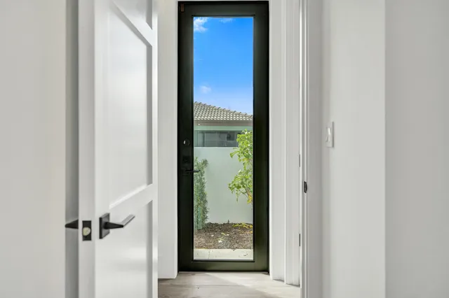 $2,499,000 | 4451 Northeast 27th Terrace, Lighthouse Point, FL 33064