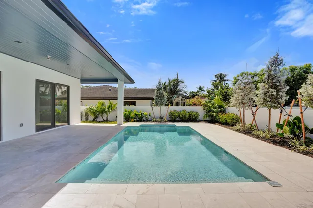 $2,499,000 | 4451 Northeast 27th Terrace, Lighthouse Point, FL 33064