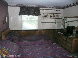 6925 Oakhill Road Clarkston, MI 48348 - Photo 9 of 12 Bedroom 3