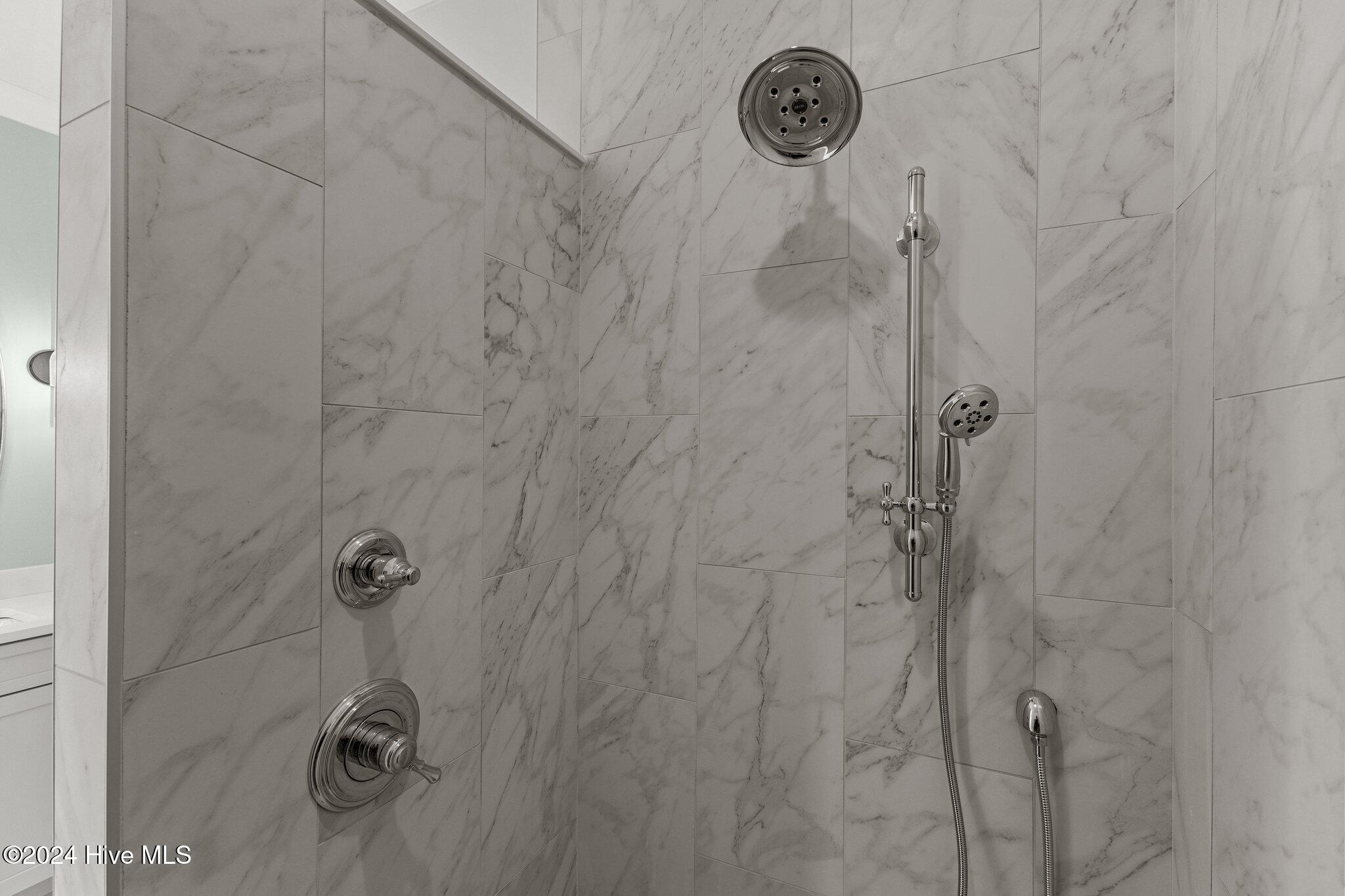 314 Anson Road Beaufort, NC 28516 - Photo 18 of 42 Primary Shower