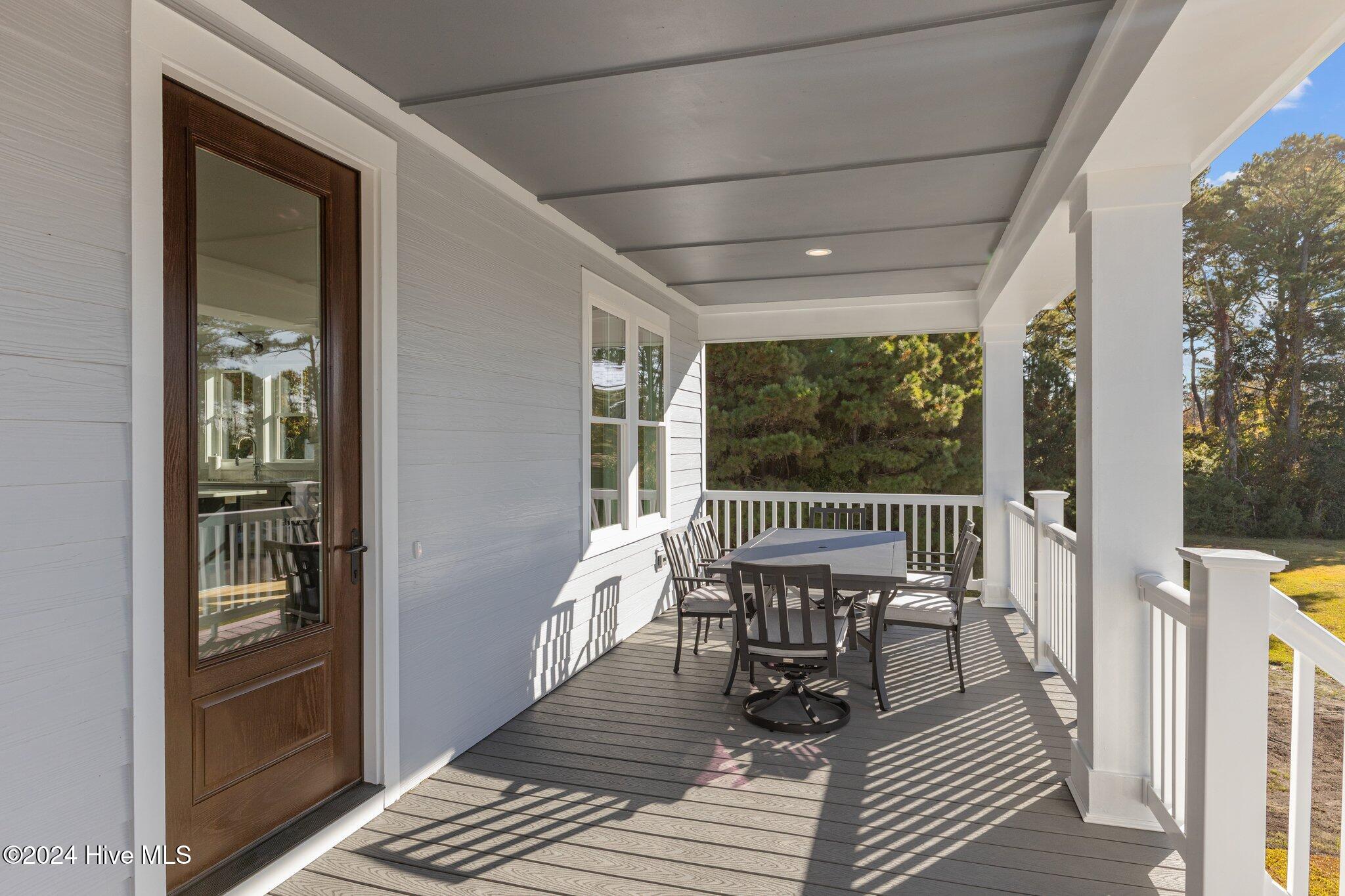 314 Anson Road Beaufort, NC 28516 - Photo 21 of 42 Main Entranc with 8' door