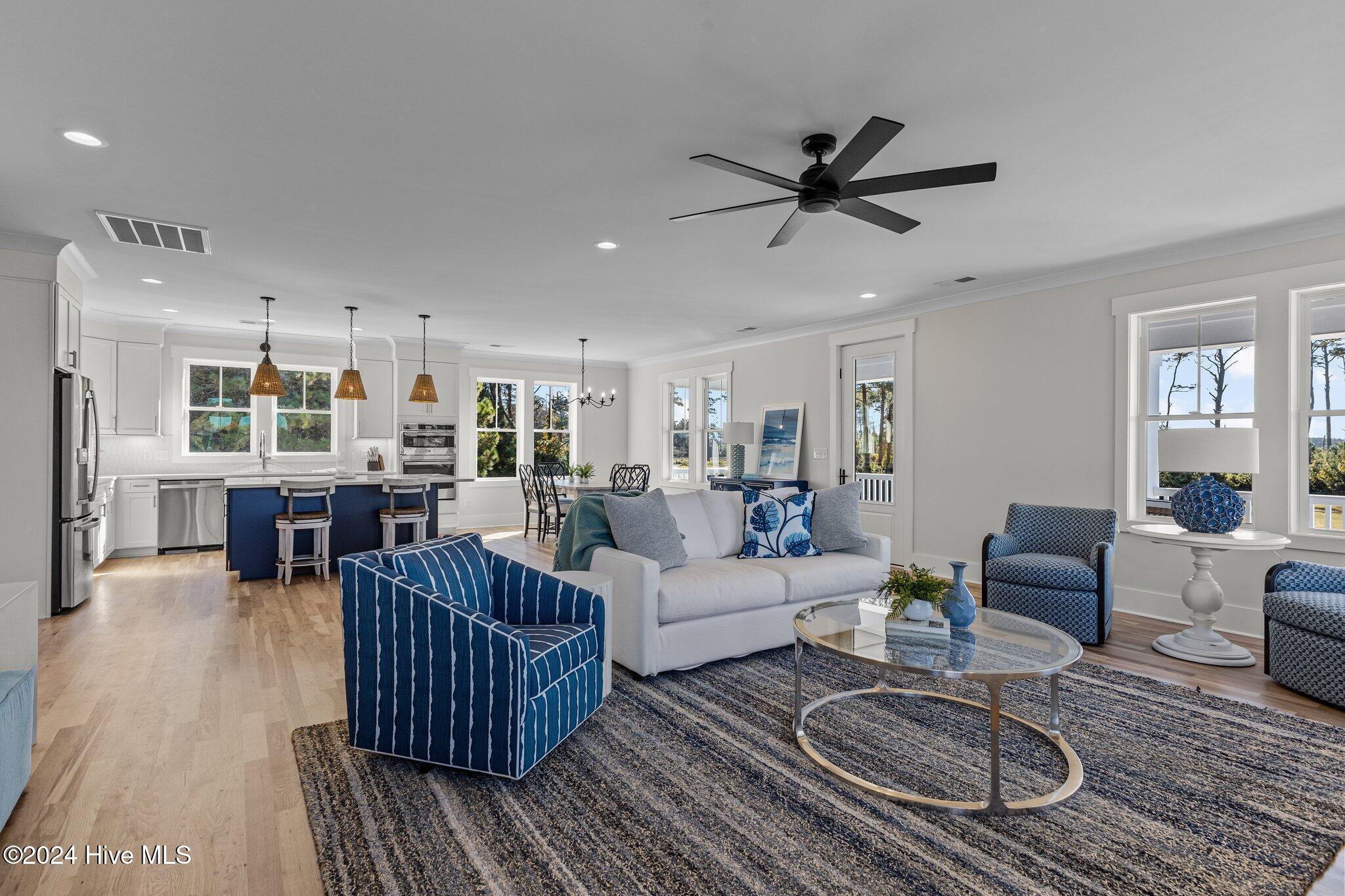 314 Anson Road Beaufort, NC 28516 - Photo 3 of 42 Great Room