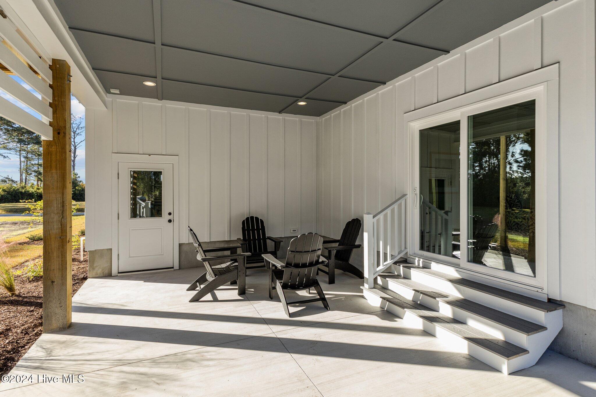 314 Anson Road Beaufort, NC 28516 - Photo 34 of 42 Covered Back Porch