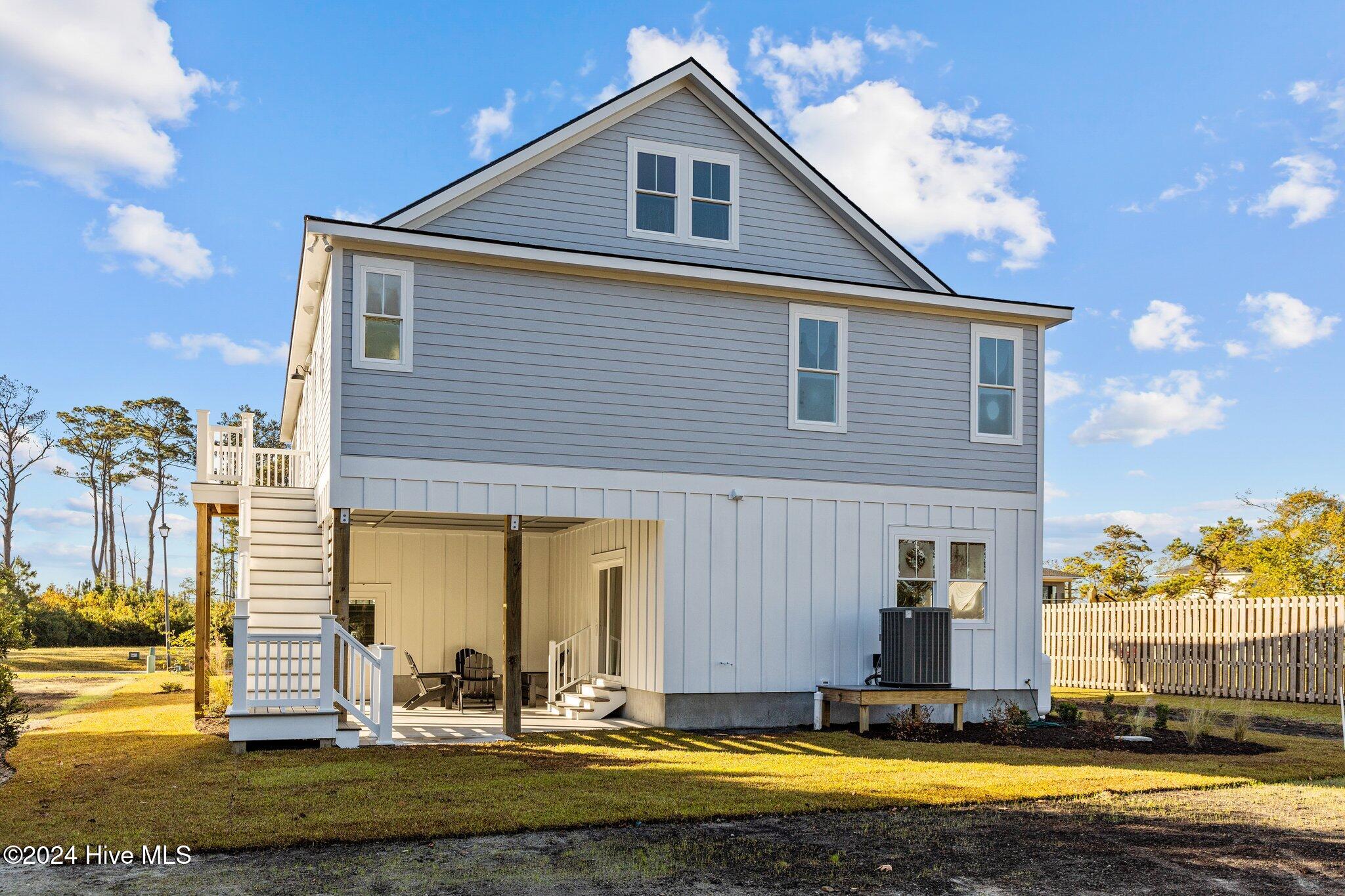 314 Anson Road Beaufort, NC 28516 - Photo 36 of 42 Rear Elevation and Backyard