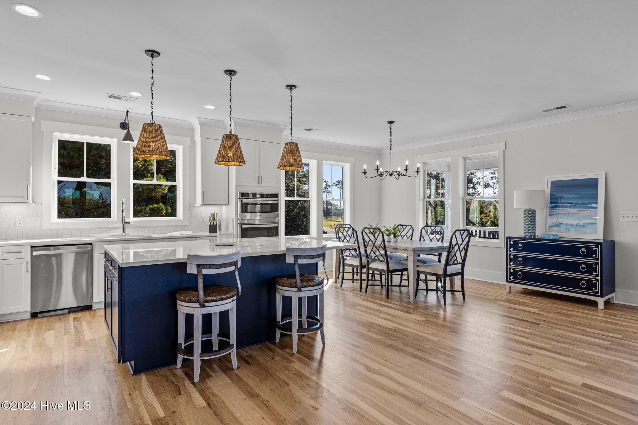 314 Anson Road Beaufort, NC 28516 - Photo 7 of 42 Kitchen Island and Dining Area