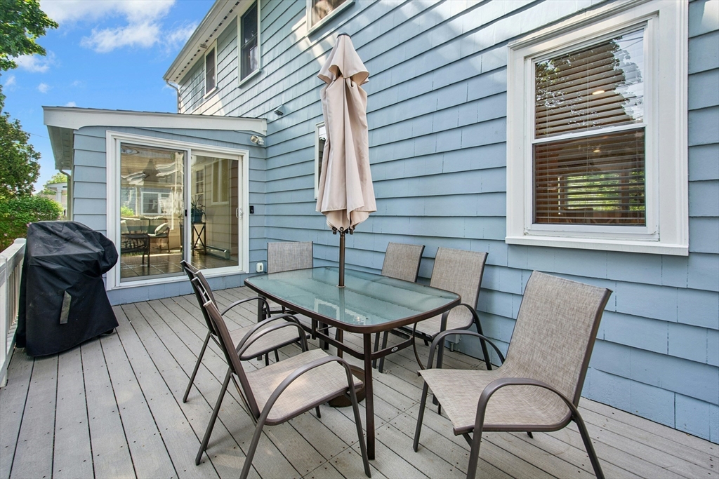 30 Shetland Road Marblehead, MA 01945 - Photo 32 of 40