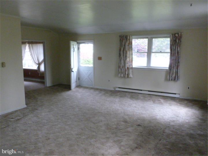 3247 Fennel Road Pennsburg, PA 18073 - Photo 4 of 12