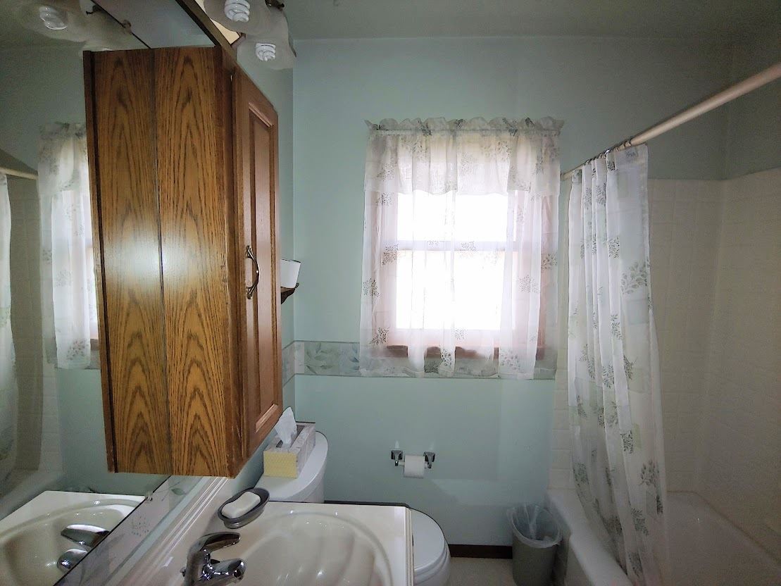 403 East Smith Road Bay City, MI 48706 - Photo 14 of 19
