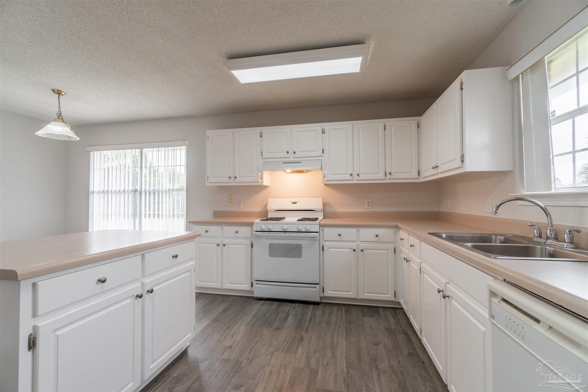 4641 Hamilton Bridge Road Milton, FL 32571 - Photo 18 of 46 Gallery Image 18